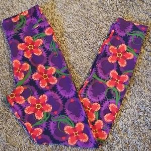 Lularoe tween size floral leggings